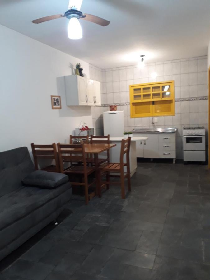 Aparthotel Residencial Colonial Amarelo A 150M Da Praia De Mariscal Bombinhas Exteriér fotografie